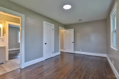 4100 Watterson St, Cincinnati, OH 45227 photo 36