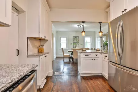 4100 Watterson St, Cincinnati, OH 45227 photo 16