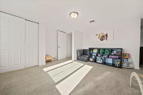 Bedroom - 315 Fourth St, Franklin, OH 45005 photo 6 of 6