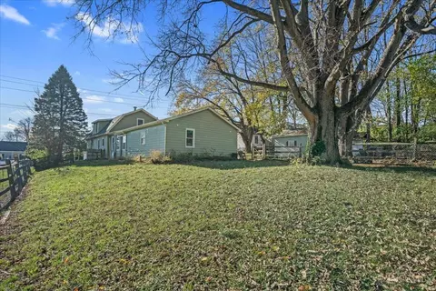 Exterior - 315 Fourth St, Franklin, OH 45005 photo 3 of 4