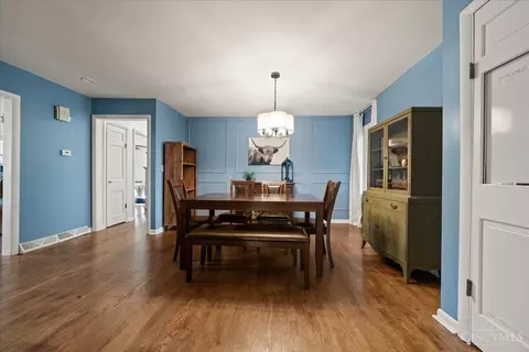 Dining - 315 Fourth St, Franklin, OH 45005 photo 1 of 3