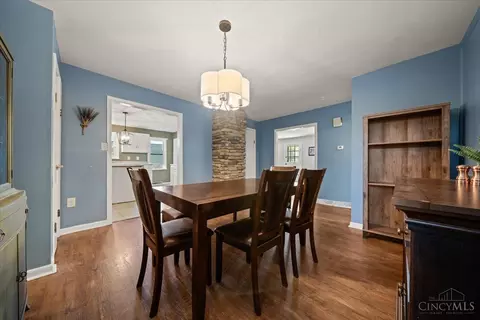 Dining - 315 Fourth St, Franklin, OH 45005 photo 3 of 3