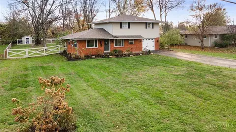 549 Anna Mae Dr, Cincinnati, OH 45244 photo 2