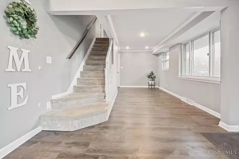549 Anna Mae Dr, Cincinnati, OH 45244 photo 9