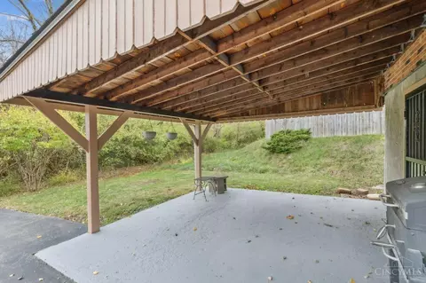 Exterior - 103 Riddle Rd, Woodlawn, OH 45215 photo 7 of 8