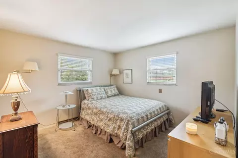 Bedroom - 103 Riddle Rd, Woodlawn, OH 45215 photo 5 of 6