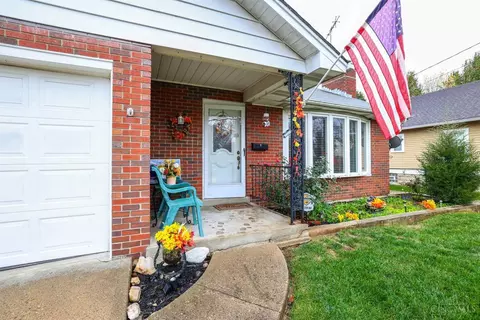 Exterior - 1488 Sutton Ave, Cincinnati, OH 45230 photo 3 of 8