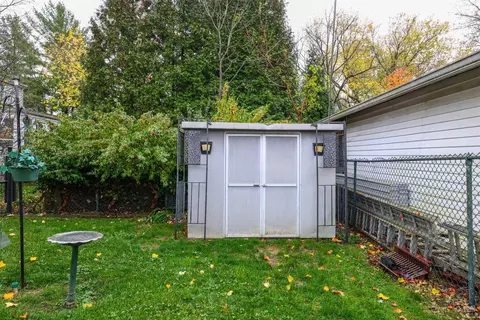 Exterior - 1488 Sutton Ave, Cincinnati, OH 45230 photo 7 of 8