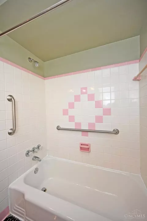 5334 Cleander Dr, Cincinnati, OH 45238 photo 18