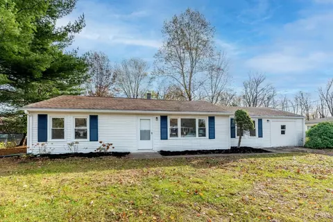 3972 Pharo Dr, Cincinnati, OH 45245 photo 2