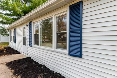 3972 Pharo Dr, Cincinnati, OH 45245 photo 4