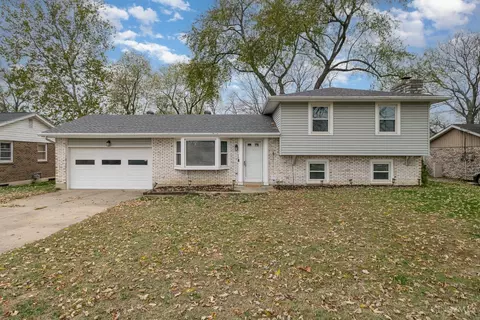 4219 River Rd, Fairfield, OH 45014