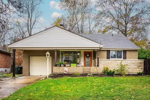 1689 Locksley Dr, Anderson Twp, OH 45230