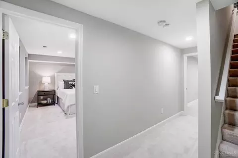 2166 Gilbert Ave, Cincinnati, OH 45206 photo 23