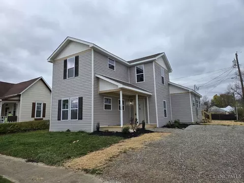 128 Elm St, Washington Court Hous, OH 43160