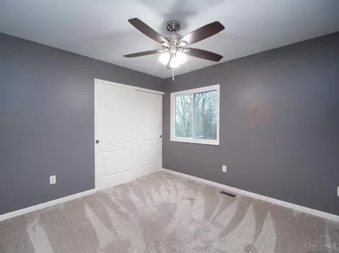Bedroom - 811 Dorgene Ln, Cincinnati, OH 45244 photo 1 of 8