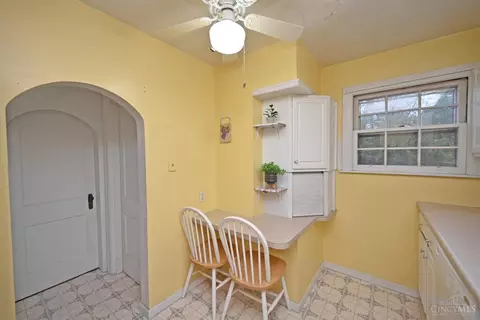 8577 Plainfield Rd, Cincinnati, OH 45236 photo 17