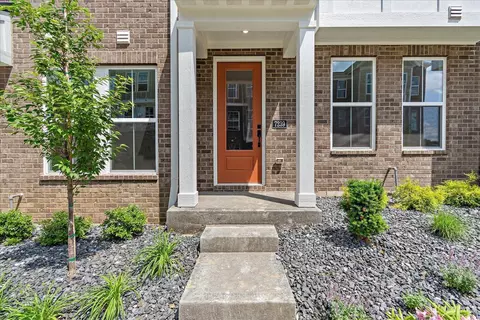 7239 Otley Dr, West Chester, OH 45069