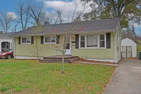 2448 Rainbow Ct, Cincinnati, OH 45230 photo 3
