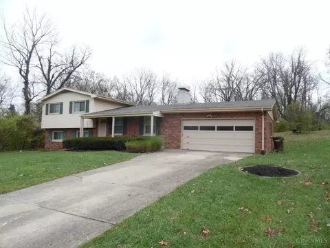 2059 Rolling Hills Blvd, Fairfield, OH 45014
