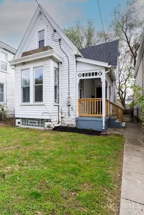 555 Epworth Ave, Cincinnati, OH 45232 photo 2