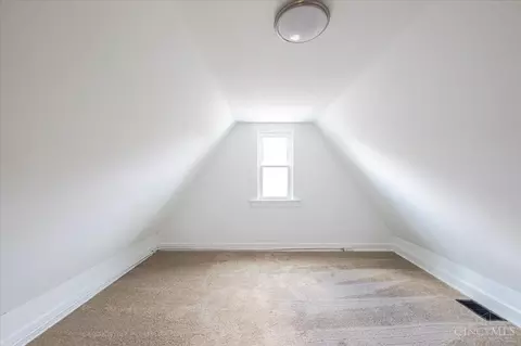555 Epworth Ave, Cincinnati, OH 45232 photo 9