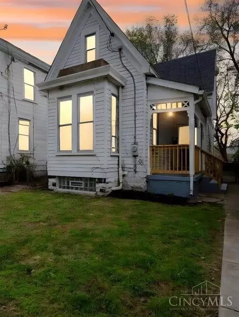 555 Epworth Ave, Cincinnati, OH 45232