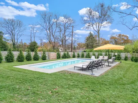 Exterior - 7618 Pineglen Dr, Cincinnati, OH 45224 photo 6 of 18