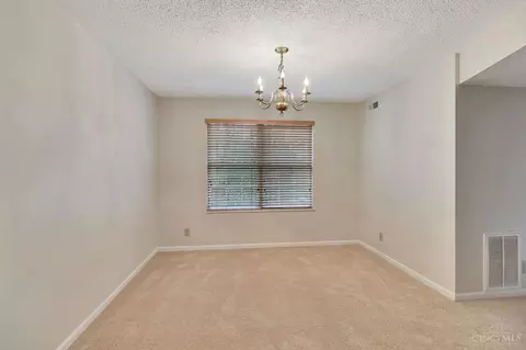 9727 Timberview Ct, West Chester, OH 45241 photo 12