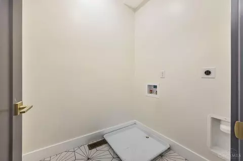 3041 Cinnamon St, Cincinnati, OH 45208 photo 28