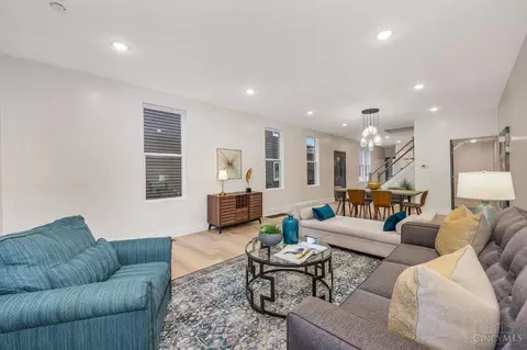 3041 Cinnamon St, Cincinnati, OH 45208 photo 6