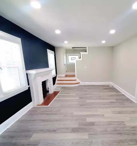 Living - 3440 Wabash Ave, Cincinnati, OH 45207 photo 2 of 4