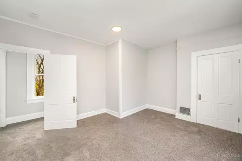 Bedroom - 3353 Saffer St, Cincinnati, OH 45211 photo 4 of 6