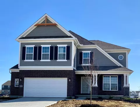 8245 Jade Ct, West Chester, OH 45241