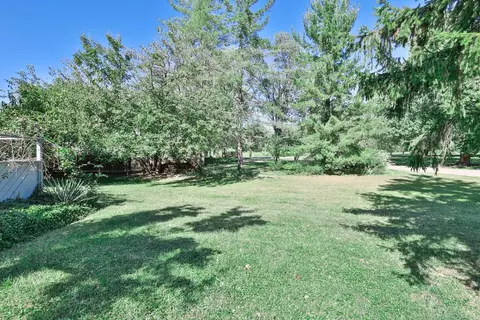 Exterior - 2740 Section Rd, Amberley, OH 45237 photo 5 of 11