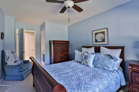Bedroom - 2740 Section Rd, Amberley, OH 45237 photo 6 of 6