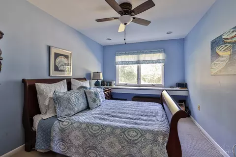 Bedroom - 2740 Section Rd, Amberley, OH 45237 photo 5 of 6