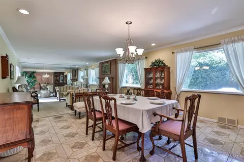 Dining - 2740 Section Rd, Amberley, OH 45237 photo 2 of 5