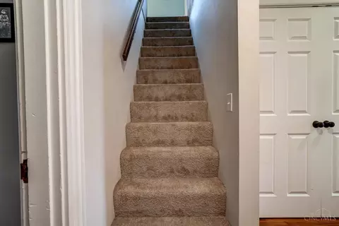 Entry Way - 3067 Sidney Ave, Cincinnati, OH 45225 photo 5 of 5