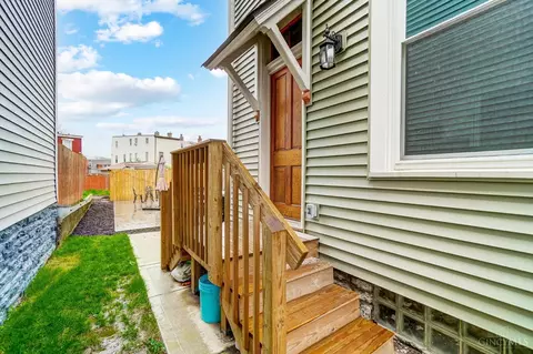 Exterior - 3067 Sidney Ave, Cincinnati, OH 45225 photo 5 of 10