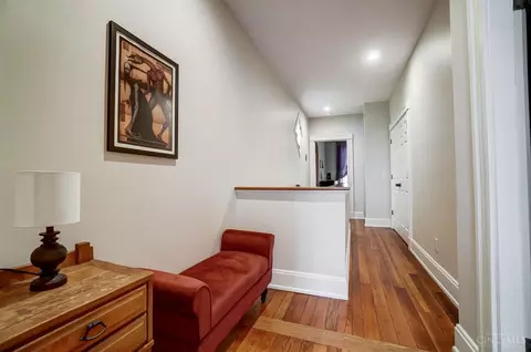Entry Way - 3067 Sidney Ave, Cincinnati, OH 45225 photo 4 of 5