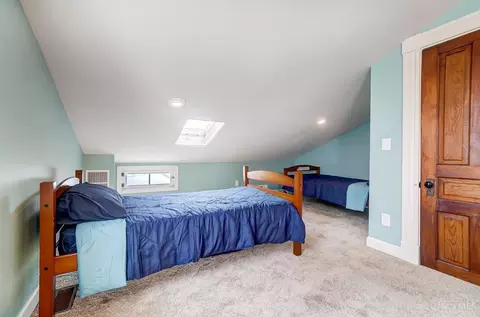 Bedroom - 3067 Sidney Ave, Cincinnati, OH 45225 photo 8 of 9