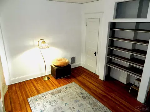 Bedroom - 16 Kessler Ave, Cincinnati, OH 45217 photo 1 of 3