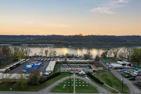 View/Area - 7102 River Rd, Cincinnati, OH 45233 photo 9 of 9