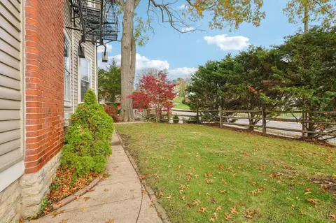 Exterior - 7102 River Rd, Cincinnati, OH 45233 photo 3 of 13