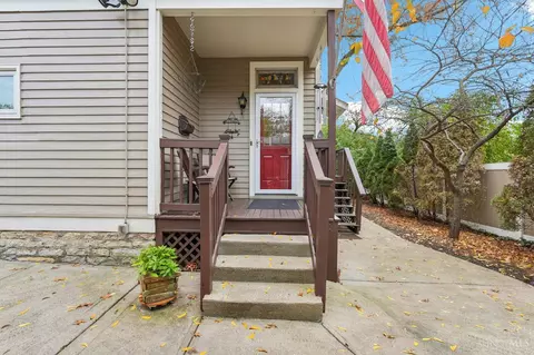 Exterior - 7102 River Rd, Cincinnati, OH 45233 photo 5 of 13