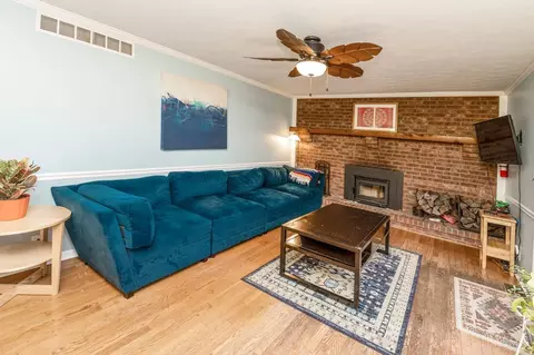 Living - 8423 Shenstone Dr, Cincinnati, OH 45255 photo 5 of 5