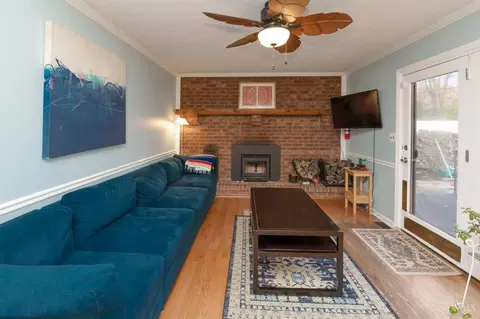 Living - 8423 Shenstone Dr, Cincinnati, OH 45255 photo 4 of 5