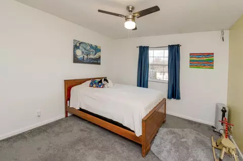 Bedroom - 8423 Shenstone Dr, Cincinnati, OH 45255 photo 4 of 8