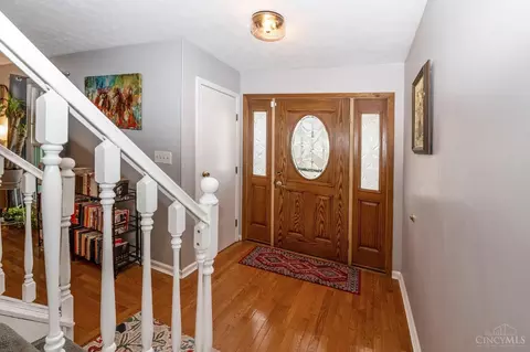 Entry Way - 8423 Shenstone Dr, Cincinnati, OH 45255 photo 1 of 3